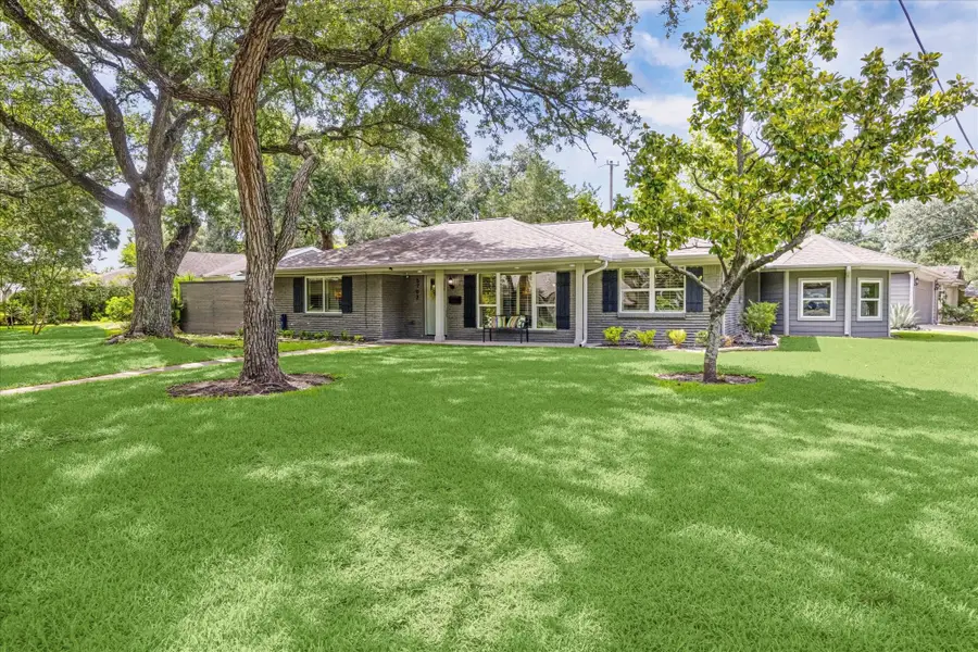 5702 Capello Drive, Houston, TX 77035 - Image #2