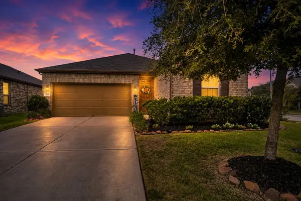 3804 Cimarron Gap Lane, Magnolia, TX 77354