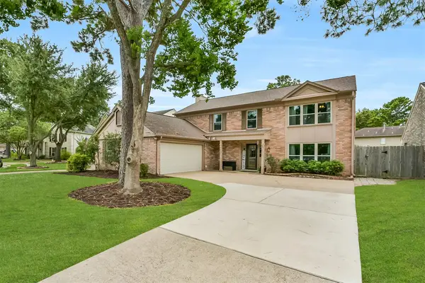 7511 Blue Bonnet Run Court, Houston, TX 77095