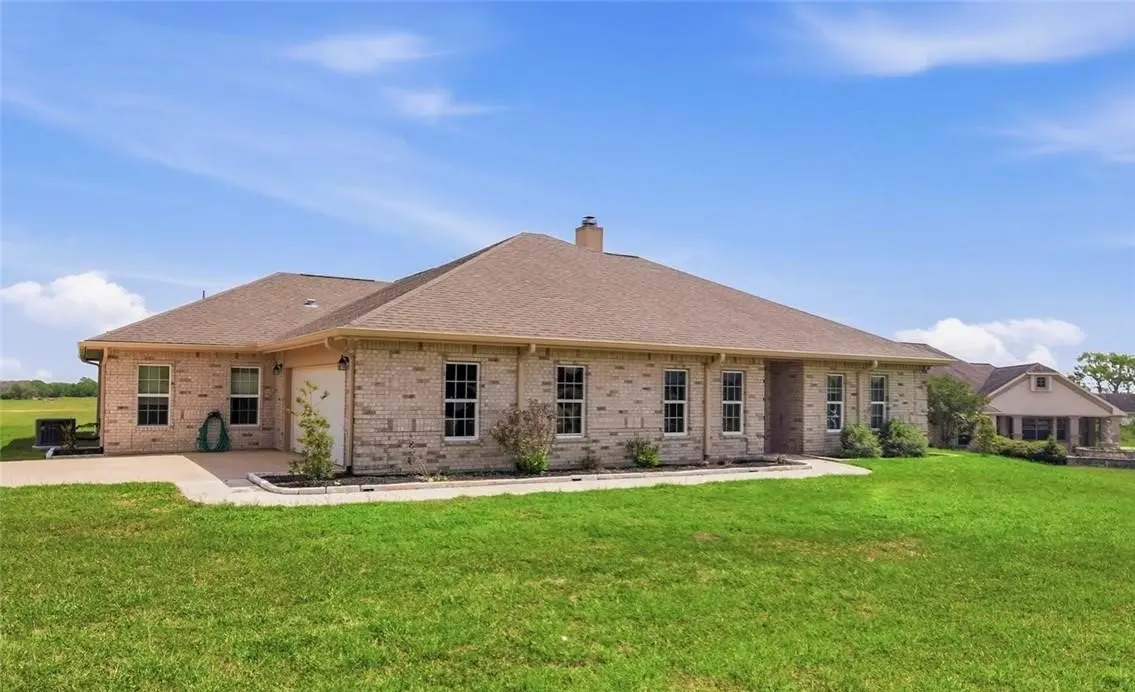 15 Huron Street, Victoria, TX 77905 - #1