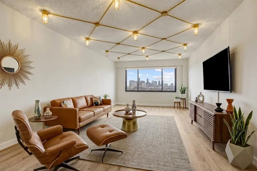 1400 Hermann Drive #15D, Houston, TX 77004 - #2