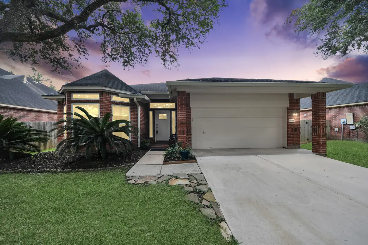 4634 Jaymar Dr, Sugar Land, TX 77479 - #1