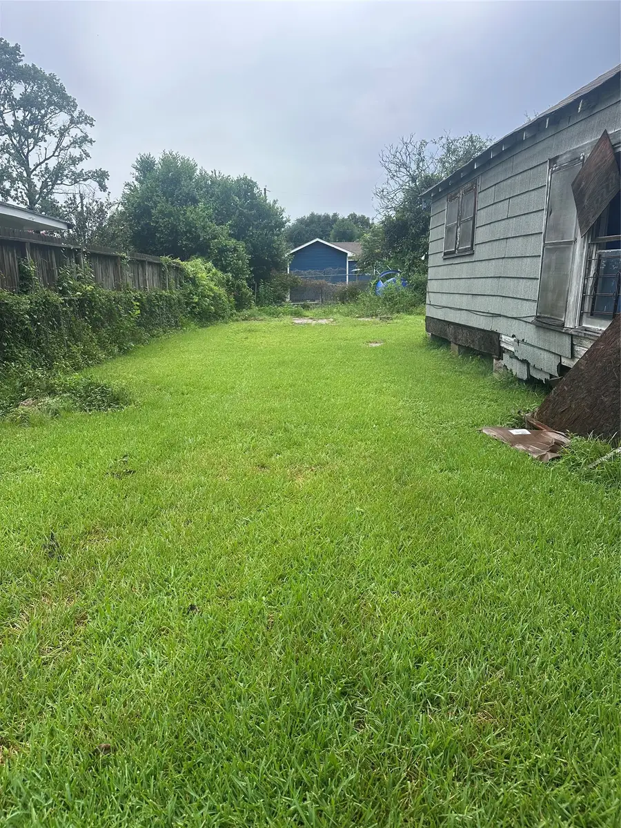 3615 Crandon Street, Houston, TX 77026 - #3