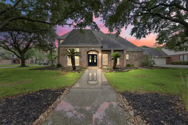 14707 Sandy Creek Drive, Houston, TX 77070