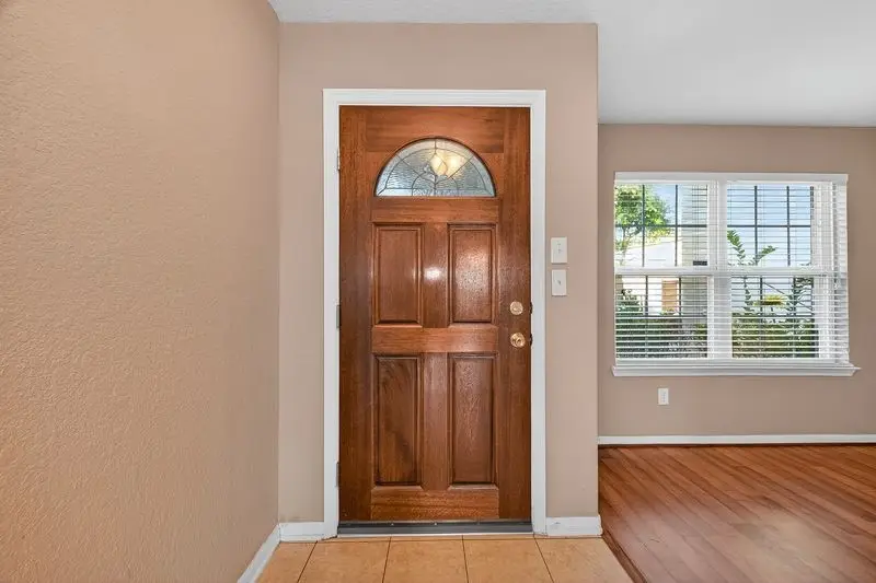 2338 Summit Meadow Drive, Stafford Missouri City, TX 77489 - Image #2