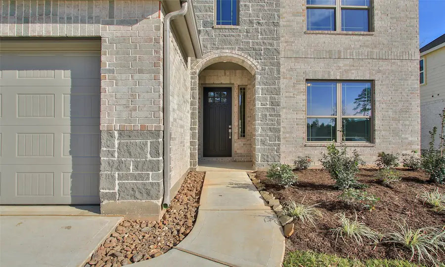 140 Mockingbird Trails Drive, Willis, TX 77318 - #2