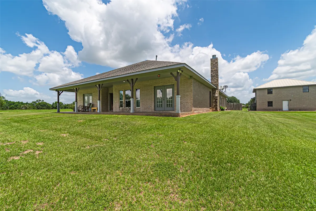 38766 Wyatt Chapel Road, Hempstead, TX 77445 - Image #1