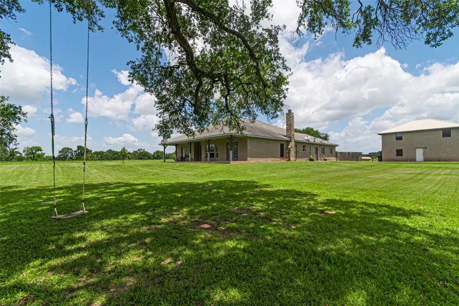 38766 Wyatt Chapel Road, Hempstead, TX 77445 - Image #3