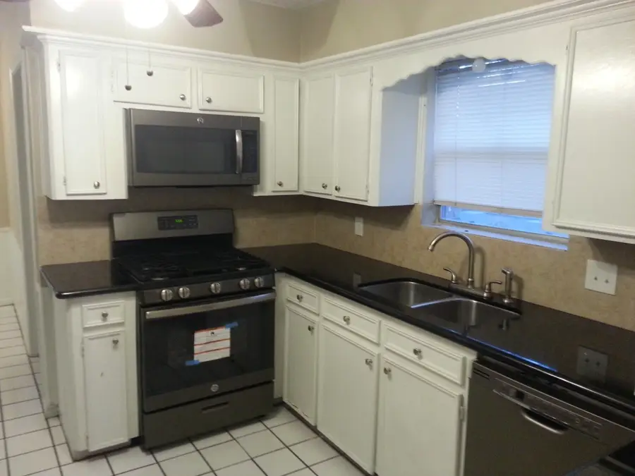 4918 Christopher Place, Houston, TX 77066 - #3