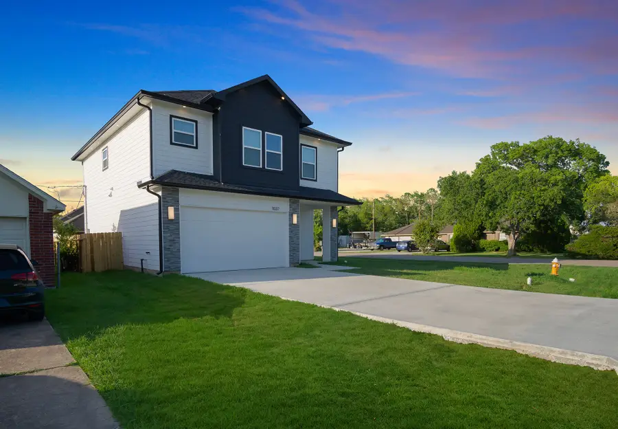 11037 Bois D Arc Street, La Porte, TX 77571 - #2