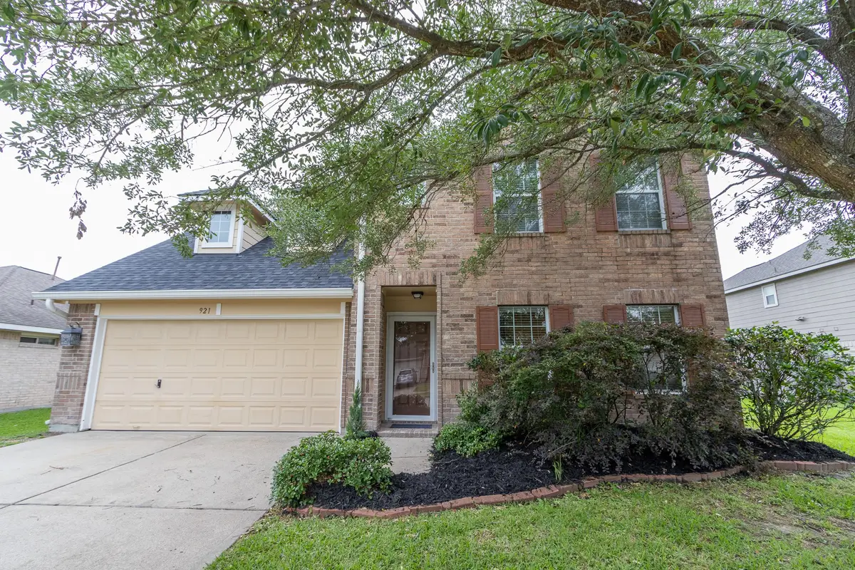 921 Sage Street, Baytown, TX 77521 - #1
