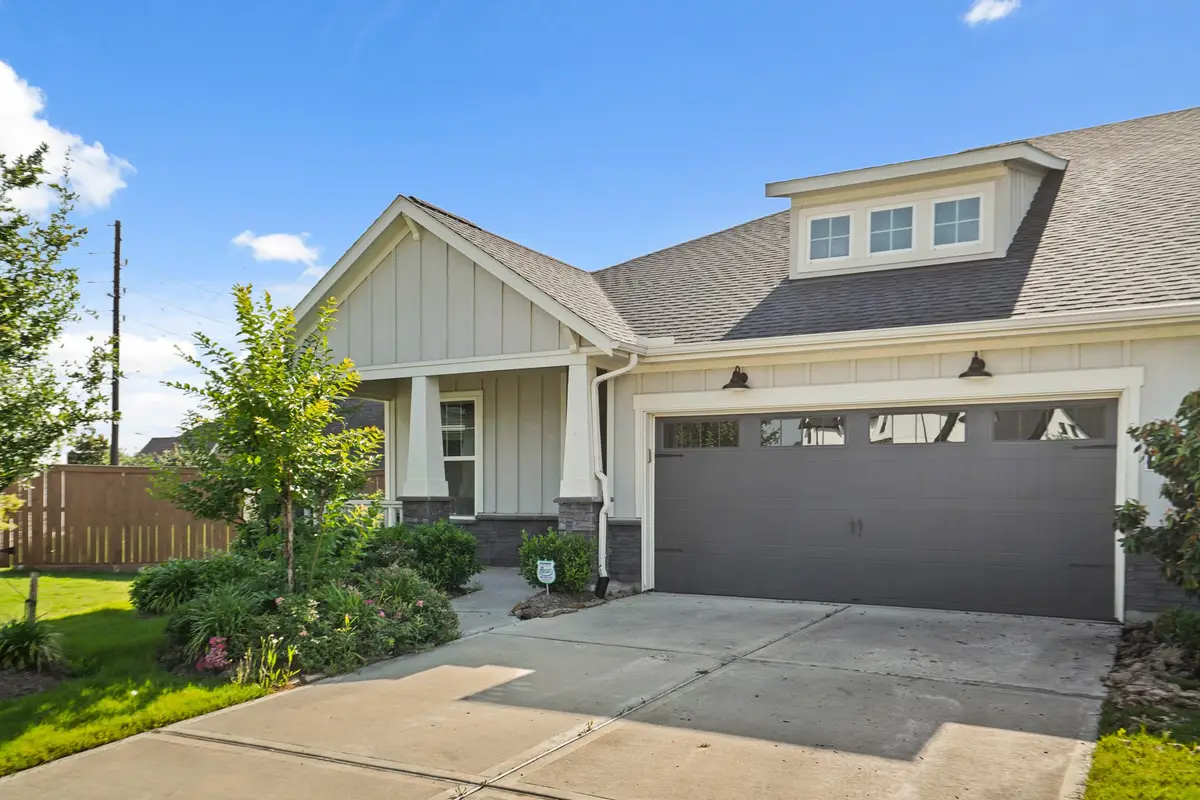 6402 Pomegranate Blossom Drive, Katy, TX 77493 - Image #1