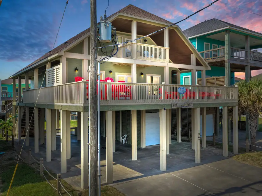 1967 Avenue J, Crystal Beach, TX 77650 - Image #2