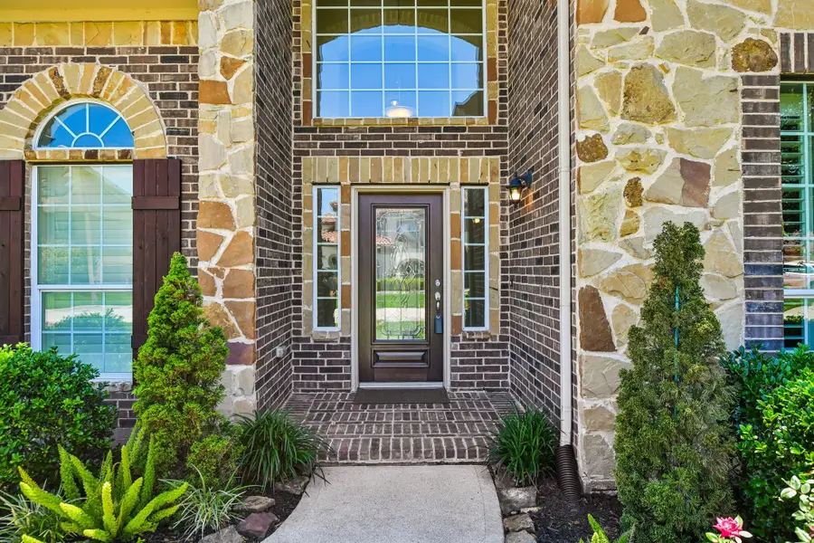 2306 Lakeway Drive, Friendswood, TX 77546 - #2
