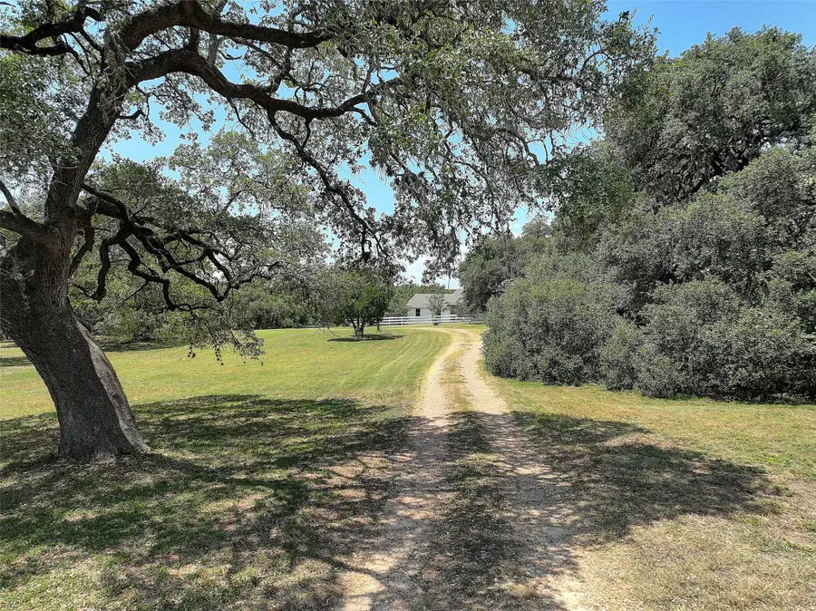 5715 State Highway 159, La Grange, TX 78945 - #3