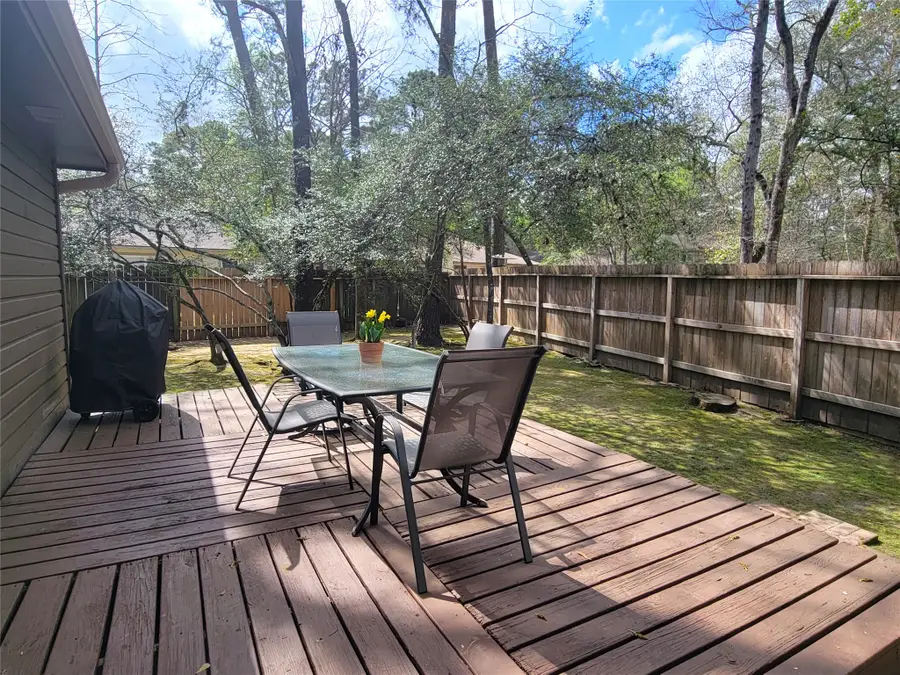 39 Whistlers Walk Place, The Woodlands, TX 77381 - #2