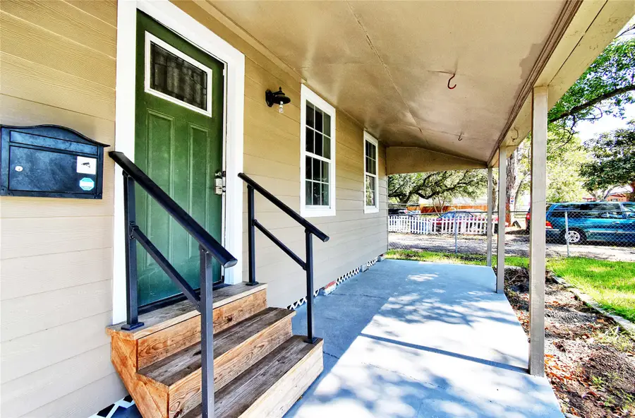 504 Green Street, Baytown, TX 77520 - Image #2