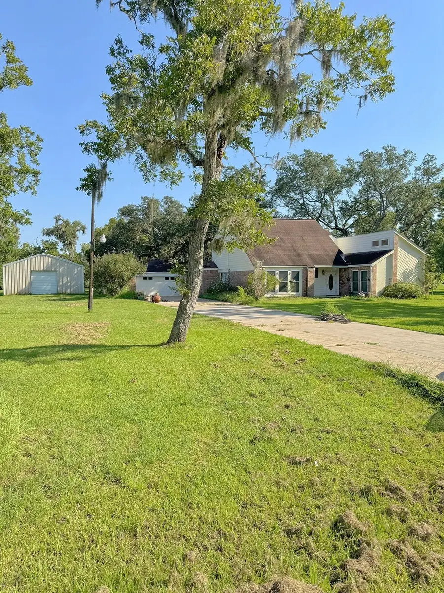 2326 County Road 342 Road, Brazoria, TX 77422 - Image #2