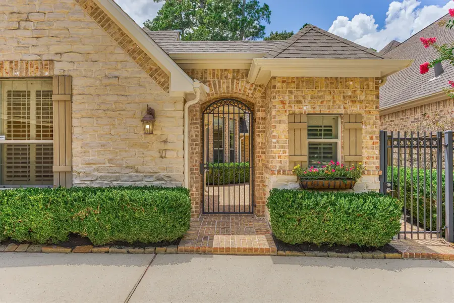 42 Carlyle Place, The Woodlands, TX 77382 - #2
