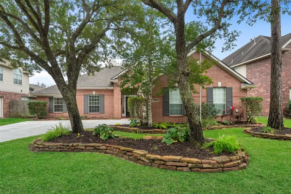 3122 Indian Summer Trail, Friendswood, TX 77546