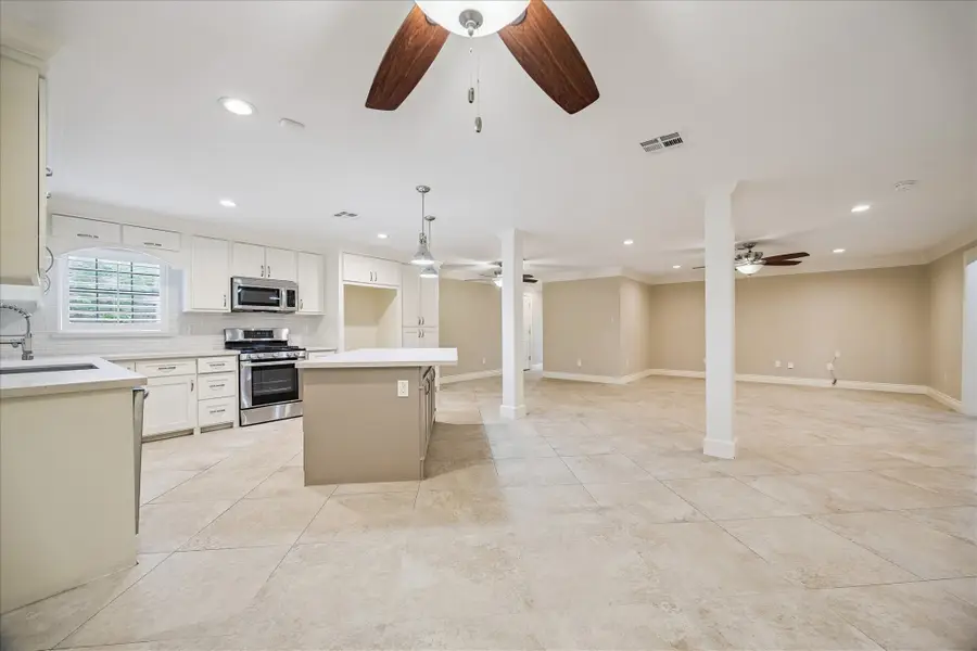 7127 Walkway Street, Houston, TX 77036 - #2