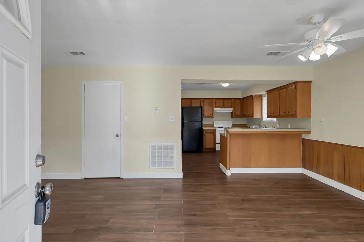 111 Cartwright Road, Conroe, TX 77301 - Image #1