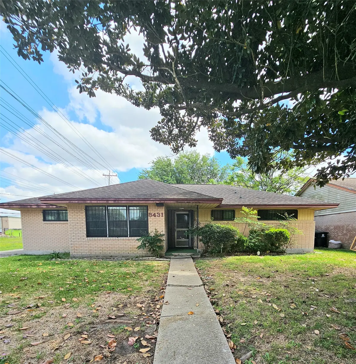 8431 Dover Street, Houston, TX 77061 - #1