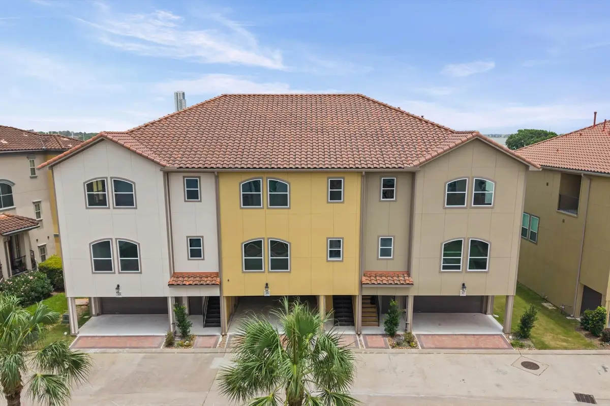 35 Armand Shore Drive, Pasadena, TX 77058 - #1
