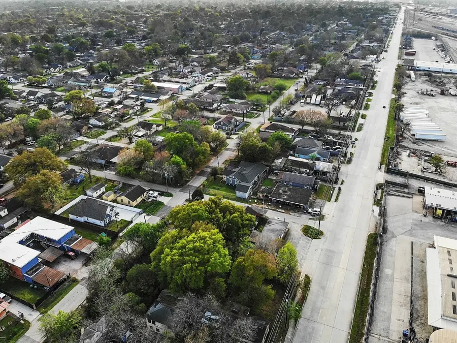 7216 Wallisville Road, Houston, TX 77020 - #3