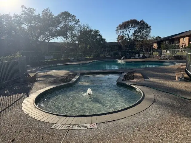 7600 Burgoyne Road #206, Houston, TX 77063 - Image #3