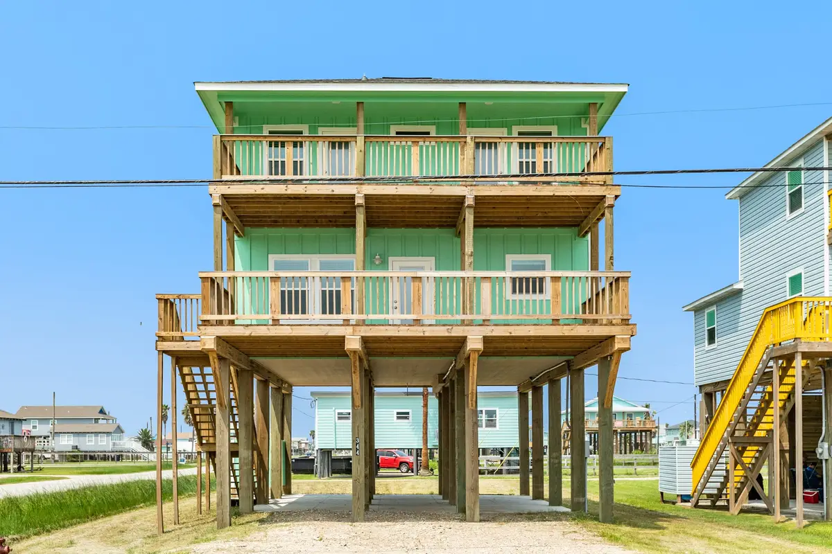 344 Thunder Road, Surfside Beach, TX 77541 - Image #1