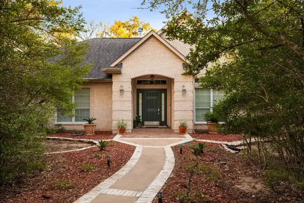 5924 Wild Horse Run, College Station, TX 77845