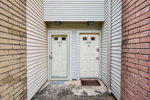 3100 Jeanetta Street #1402, Houston, TX 77063