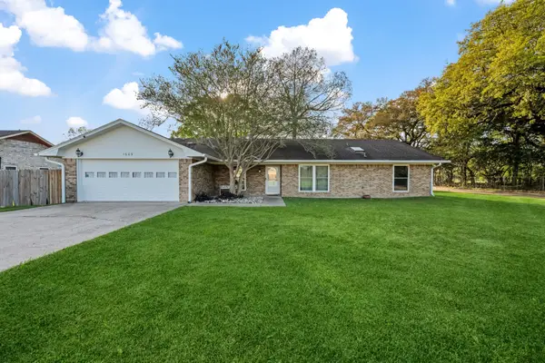1609 Bowie Street, Liberty, TX 77575