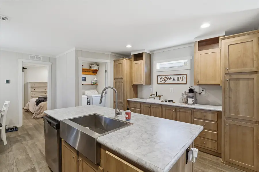 135 Lear Lane, Pearland, TX 77581 - Image #2