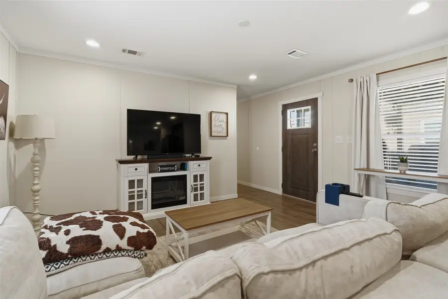 135 Lear Lane, Pearland, TX 77581 - Image #3