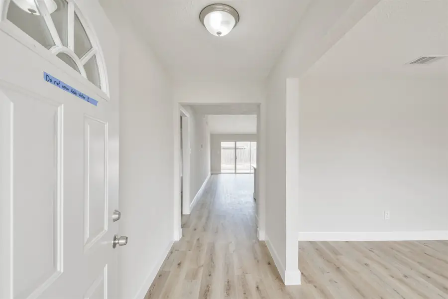 12523 Drifting Winds Drive, Houston, TX 77044 - Image #2