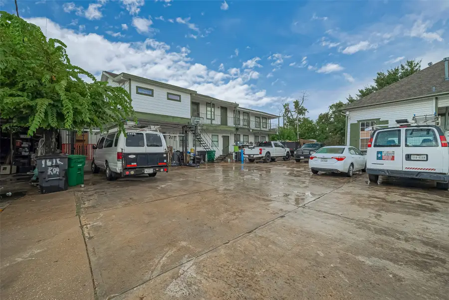 5012 Eigel Street, Houston, TX 77007 - Image #2