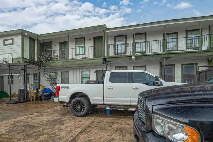 5012 Eigel Street, Houston, TX 77007 - Image #3