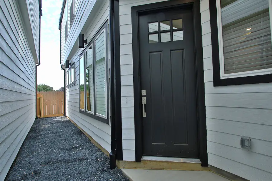 910A W 21st Street, Houston, TX 77008 - Image #3