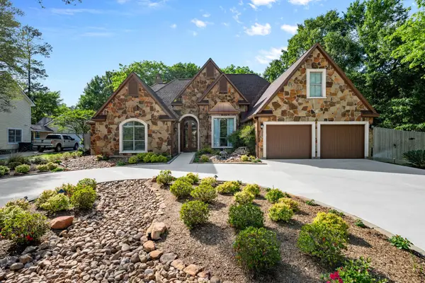 11818 Thoreau Drive, Montgomery, TX 77356