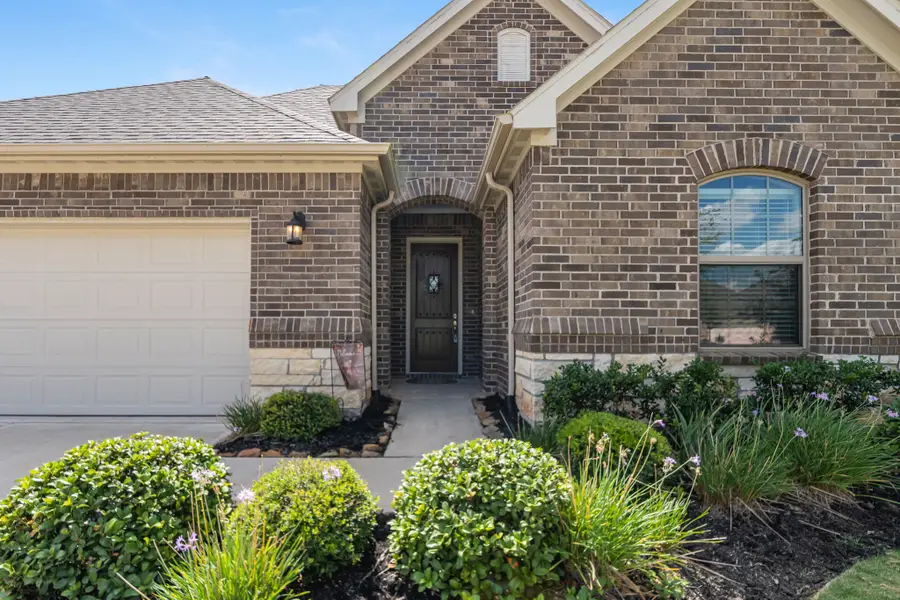 5722 Bobwhite Trail, Manvel, TX 77578 - Image #2