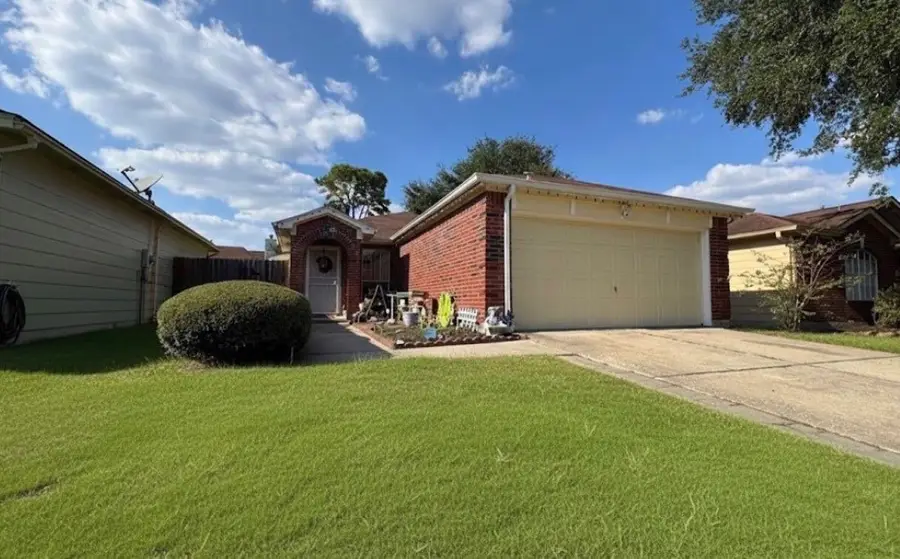 3330 Shiro Drive, Houston, TX 77014 - Image #2
