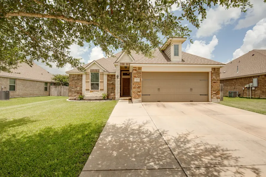 7418 Masters Drive, Navasota, TX 77868 - Image #2