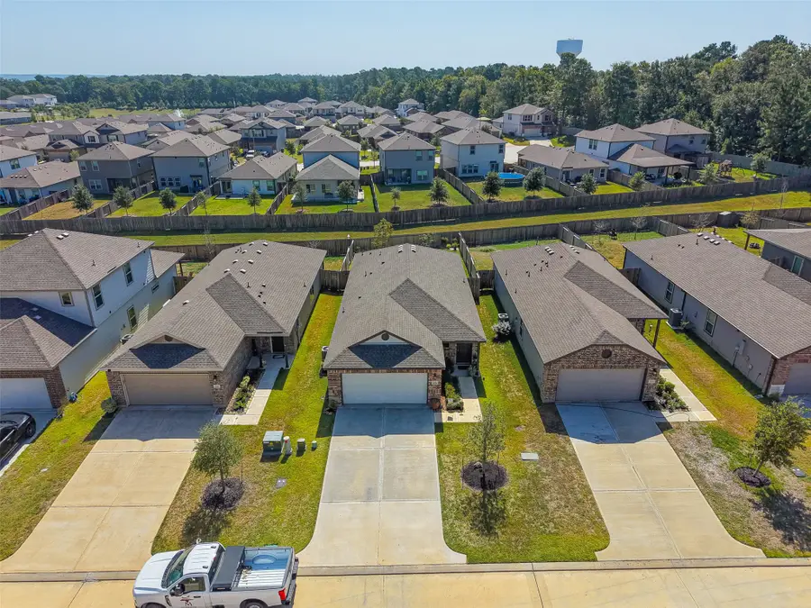 635 Levine Court, Montgomery, TX 77316 - #2