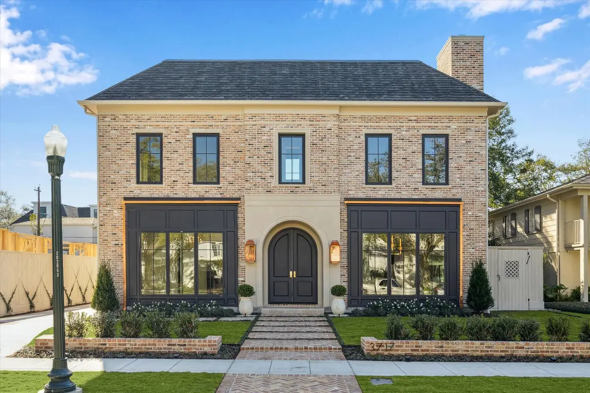 3717 Chevy Chase Drive, Houston, TX 77019 - #1