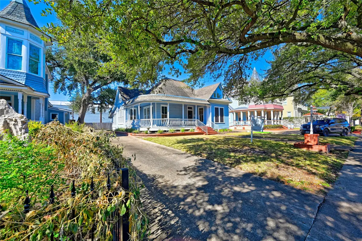 925 Heights Boulevard, Houston, TX 77008 - #1