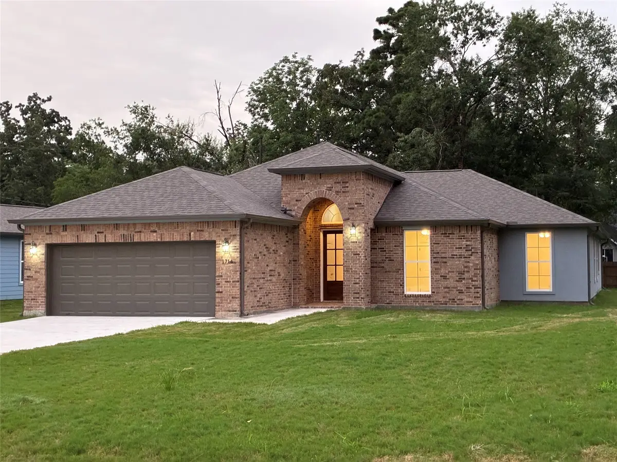 1714 Eastvale Drive, Southeast Montgomery, TX 77386 - Image #1