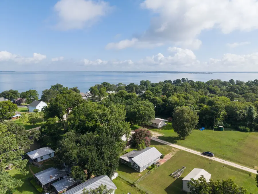 297 Vicki Drive, Livingston, TX 77351 - #2