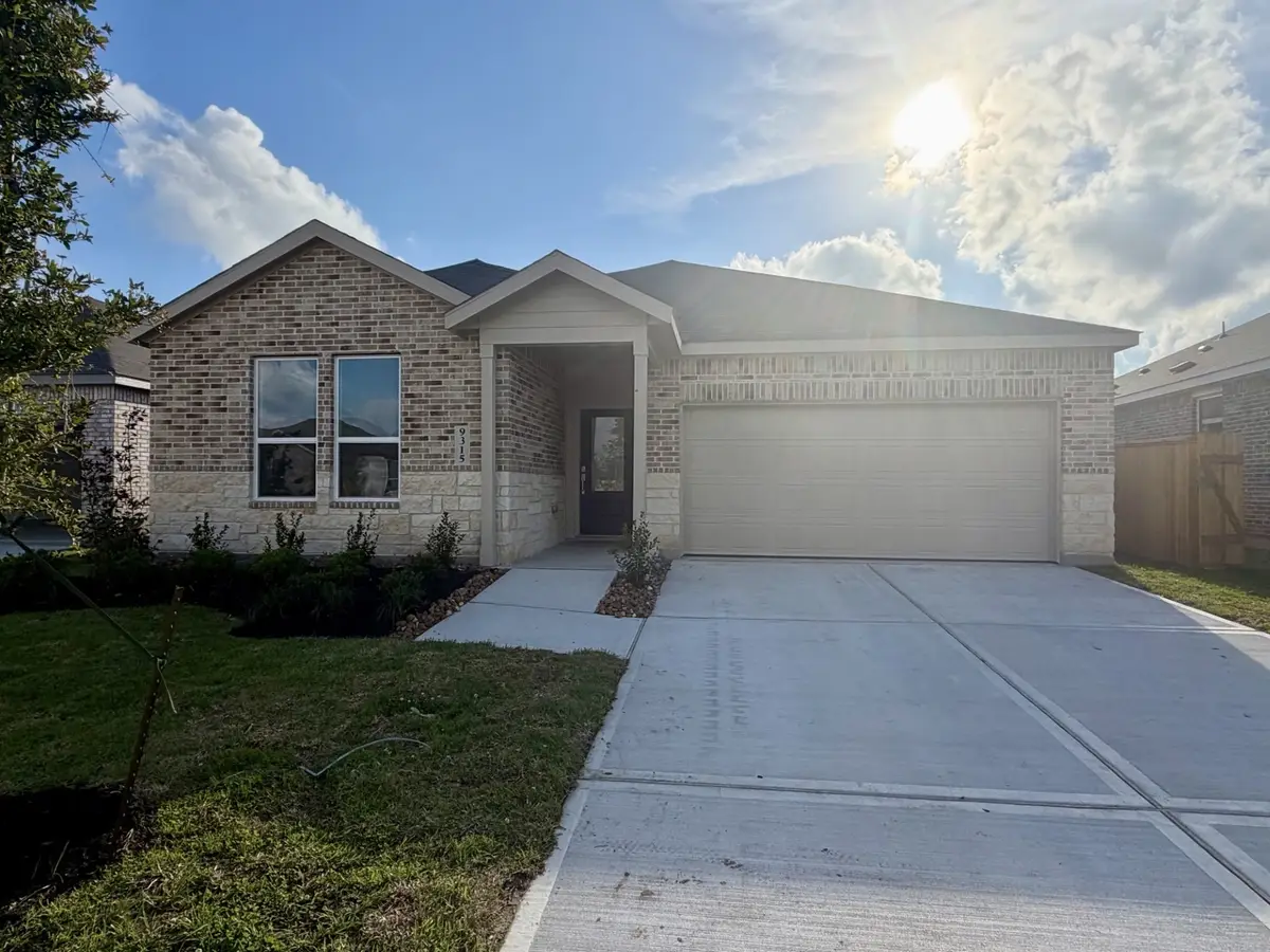 9315 Golden Dorado Lane, Baytown, TX 77521 - #1